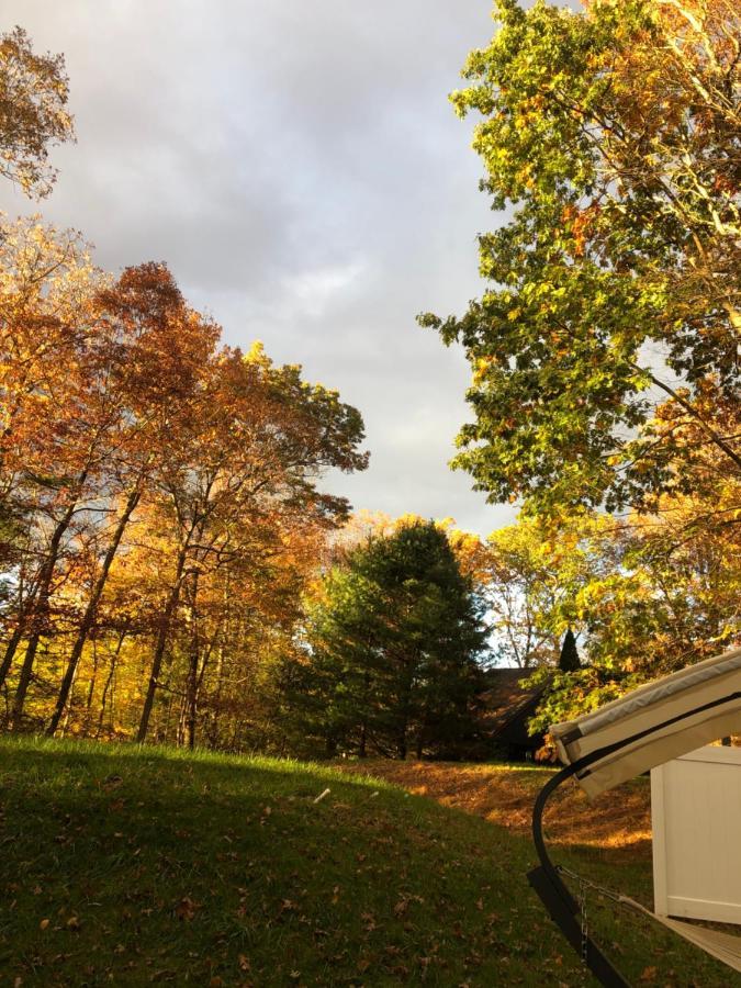 Amazing Poconos House . Sauna/Hot Tub/Private Pool East Stroudsburg Exterior photo
